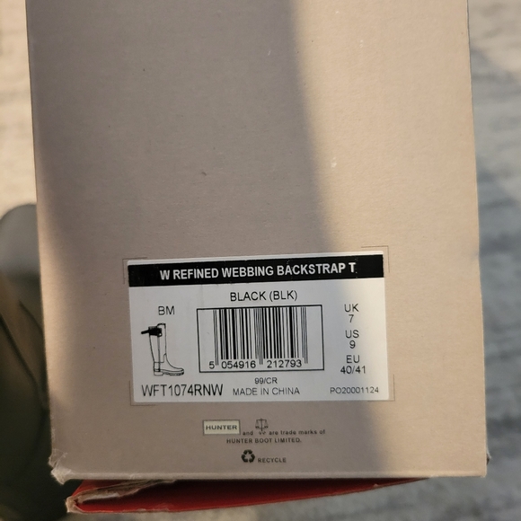 Hunter Refined Webbing Back Strap Tall Boots - Picture 7 of 7